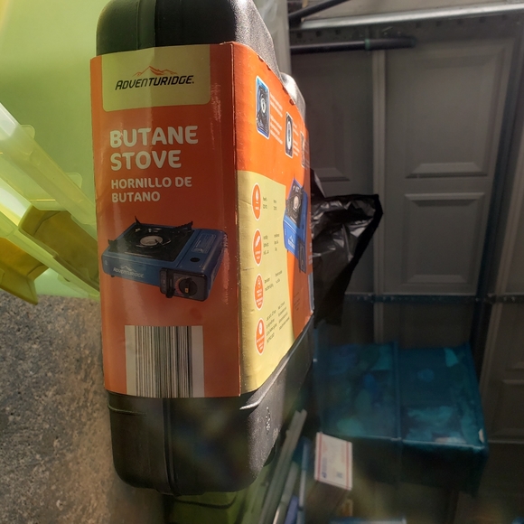 Adventuridge Portable Compact Butane Gas Camping Stove 7200 BTU- New In Box - Picture 4 of 4